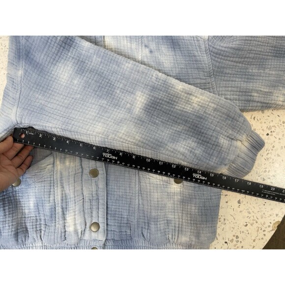 Universal Thread Women Medium Jacket Blue Tie-Dye Bomber Sky Clouds Artist Dream - Picture 11 of 15